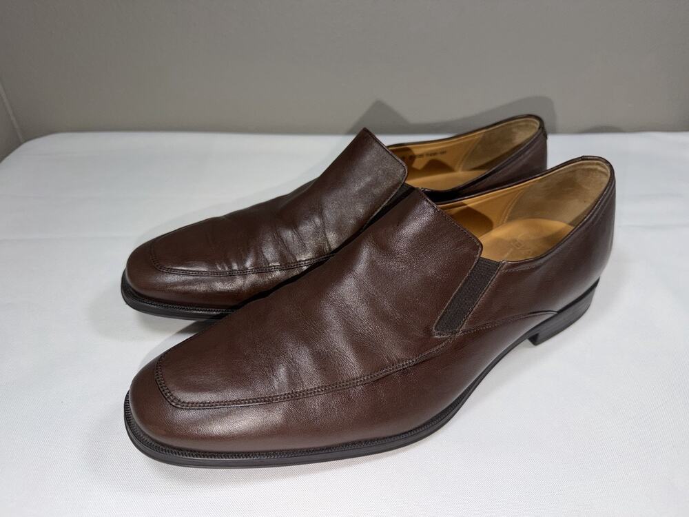 Bally Thor/131 Slip On Dress Shoes Mens 9.5 D Brown Leather Loafers Square Toe